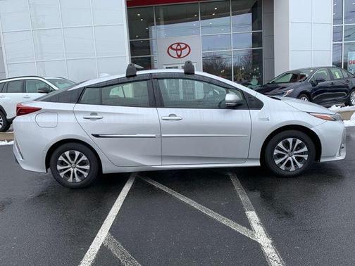 2022 Toyota Prius Prime Limited