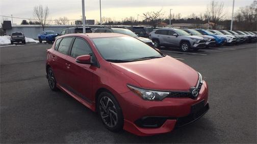 Barcelona Red Metallic 2016 Scion iM 5dr HB CVT (Natl)