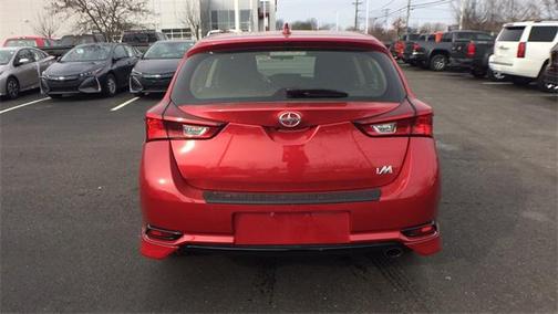 Barcelona Red Metallic 2016 Scion iM 5dr HB CVT (Natl)