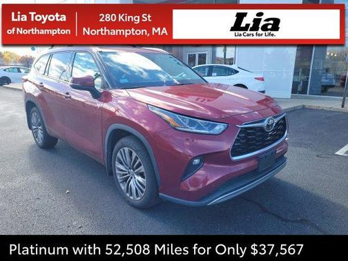 2022 Toyota Highlander Platinum