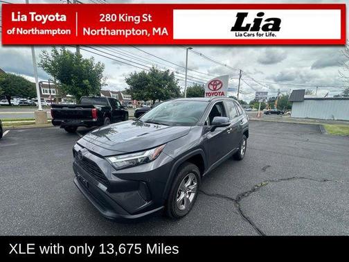 2023 Toyota RAV4 XLE