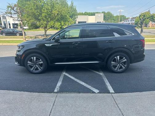 Aurora Black 2023 Kia Sorento Hybrid EX