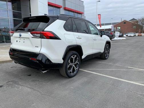2022 Toyota RAV4 Prime XSE