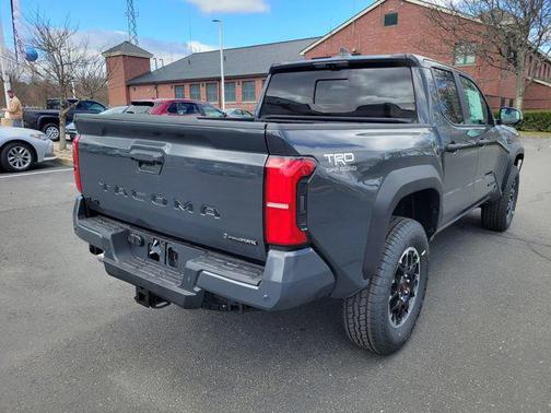 2025 Toyota Tacoma Hybrid TRD Off Road