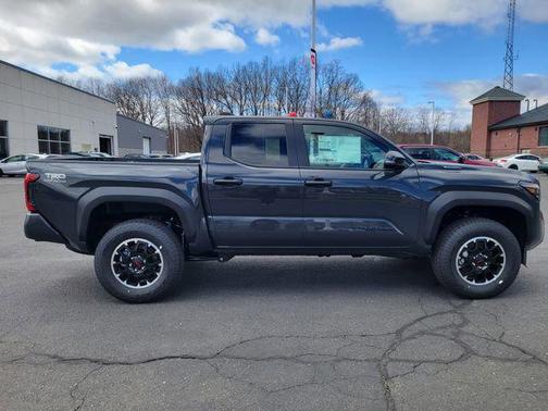 2025 Toyota Tacoma Hybrid TRD Off Road