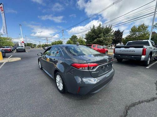 2023 Toyota Corolla Hybrid XLE