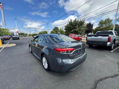 2023 Toyota Corolla Hybrid XLE