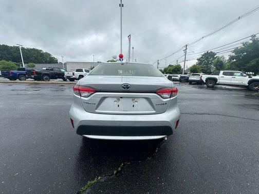 2022 Toyota Corolla Hybrid LE