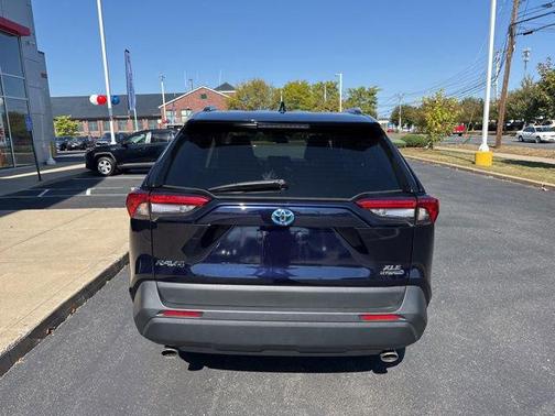 2024 Toyota RAV4 Hybrid XLE