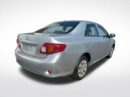 Classic Silver Metallic 2009 Toyota Corolla S
