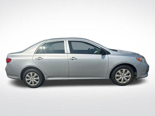 Classic Silver Metallic 2009 Toyota Corolla S