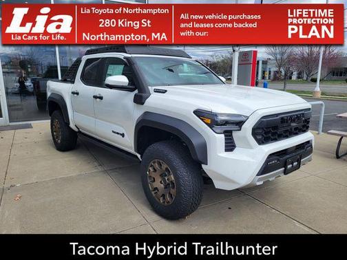 2025 Toyota Tacoma Hybrid Trailhunter