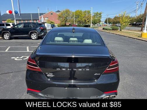 2023 Genesis G70 2.0T AWD