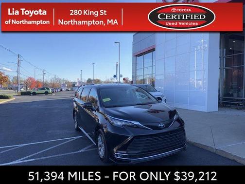 2024 Toyota Sienna XLE