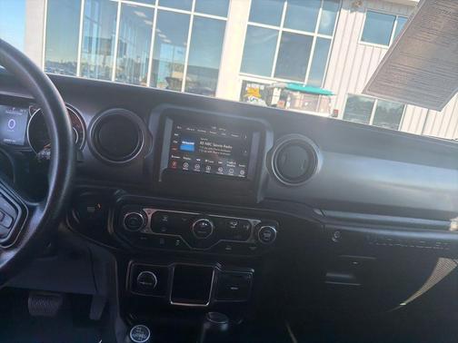 2022 Jeep Wrangler Sport S