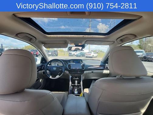 2017 Honda Accord EX-L w/Navigation & Honda Sensing