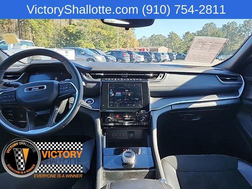 Silver Zynith 2024 Jeep Grand Cherokee Altitude