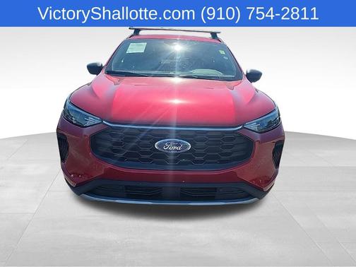 Rapid Red Metallic Tinted Clearcoat 2025 Ford Escape ST-Line