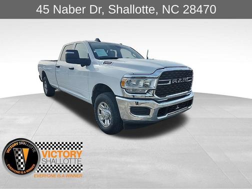 2023 RAM 2500 Tradesman Crew Cab 4x2 8' Box