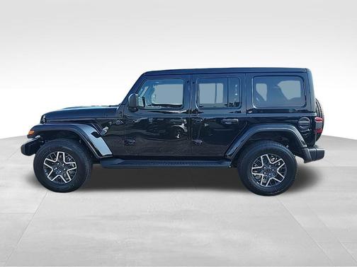 2026 Jeep Wrangler 4-Door Sahara 4x4