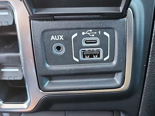 2026 Jeep Gladiator Willys 4x4