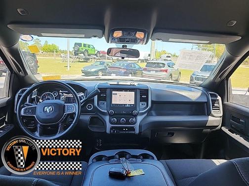 2024 RAM 3500 Tradesman Crew Cab 4x4 8' Box