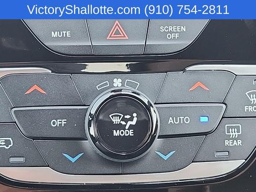 Red Hot Pearl-Coat Exterior Paint 2026 Chrysler Pacifica L