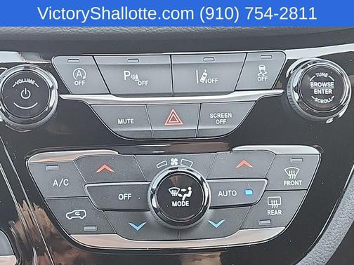 Red Hot Pearl-Coat Exterior Paint 2026 Chrysler Pacifica L