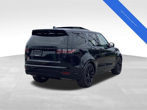 2024 Land Rover Discovery P300 Dynamic SE