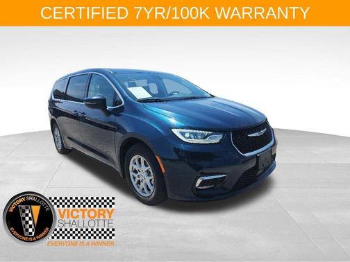 Fathom Blue Pearlcoat 2023 Chrysler Pacifica Touring L