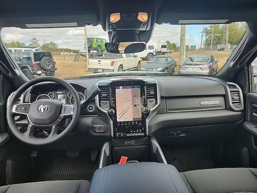 2026 RAM 3500 Big Horn Crew Cab 4x4 6'4' Box