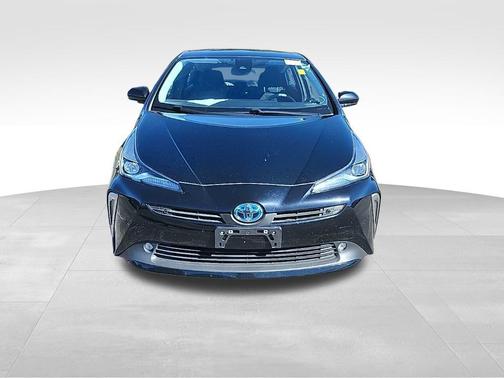 2020 Toyota Prius LE