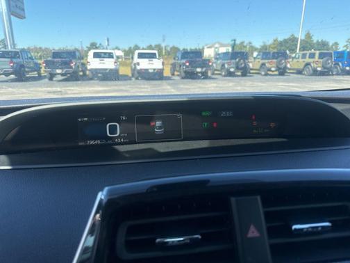 2020 Toyota Prius LE