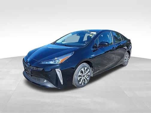 2020 Toyota Prius LE