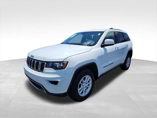 2020 Jeep Grand Cherokee Laredo