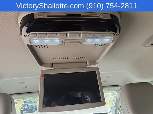 Ocean Blue Metallic 2018 Chrysler Pacifica Touring-L