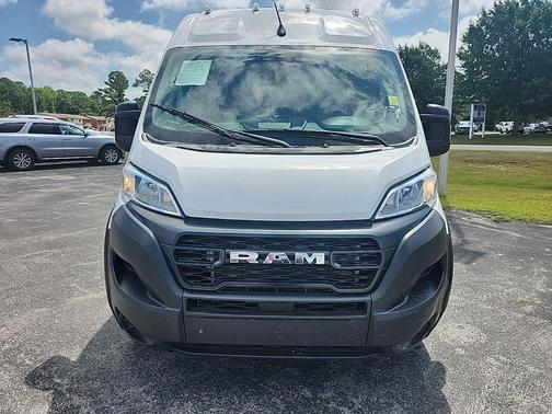Bright White Clearcoat 2023 RAM ProMaster 2500 High Roof