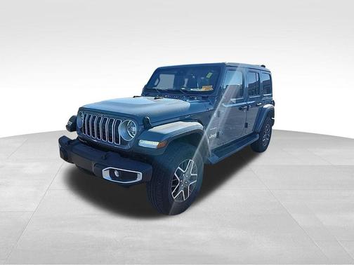 2024 Jeep Wrangler 4-Door Sahara 4x4