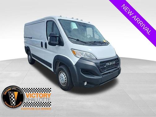 Bright White Clearcoat 2025 RAM ProMaster 2500 Tradesman