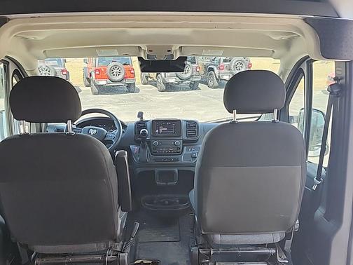 Bright White Clearcoat 2025 RAM ProMaster 2500 Tradesman