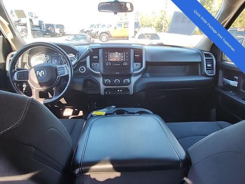 2019 RAM 2500 Tradesman Crew Cab 4x4 6'4' Box