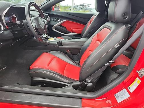 2022 Chevrolet Camaro 2LT