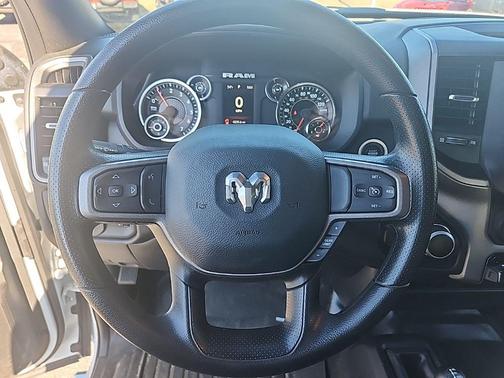 2024 RAM 2500 Tradesman Crew Cab 4x4 8' Box