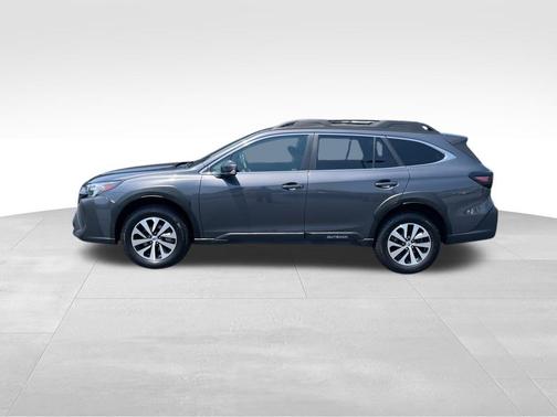 Magnetite Gray Metallic 2023 Subaru Outback Premium