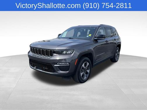 Baltic Gray Metallic Clearcoat 2022 Jeep Grand Cherokee 4xe Base