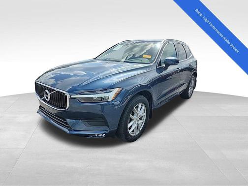 2021 Volvo XC60 T5 Momentum