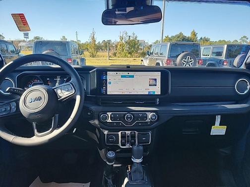 2025 Jeep Gladiator High Tide