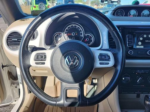 2013 Volkswagen Beetle 2.0L TDI