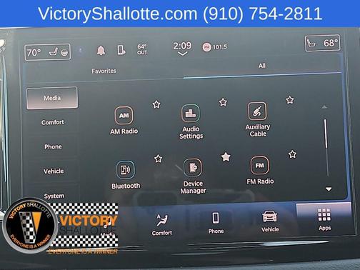 Bright White Clearcoat 2023 Chrysler Pacifica Touring L