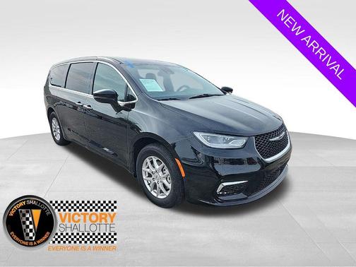 2025 Chrysler Pacifica L